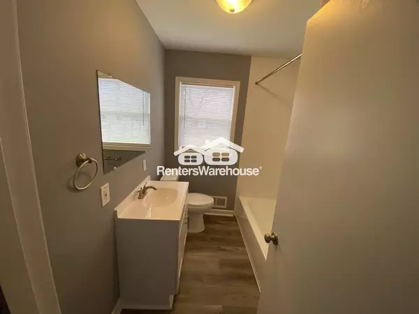 3 bedrooms apartment for rent in Gladstone - Outer KCMO, Kansas City