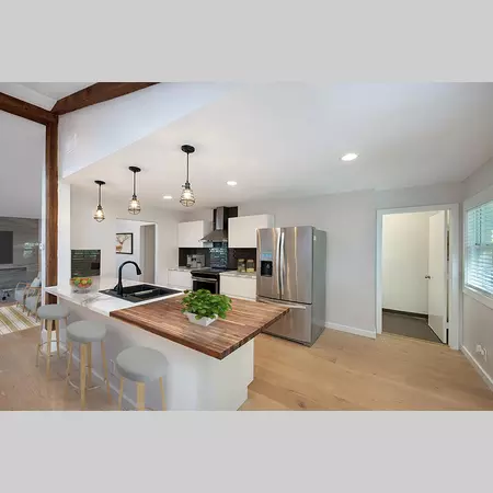 4 bedrooms apartment for rent in Northwest Dallas - Nw Dallas, Dallas