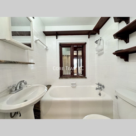 1 bedroom apartment for rent in Country Club Plaza - KCMO, Kansas City