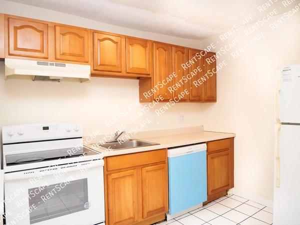 3 bedrooms apartment for rent in Allston - Boston, Boston
