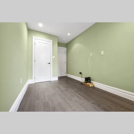 Coliving in East Village - Manhattan, New York