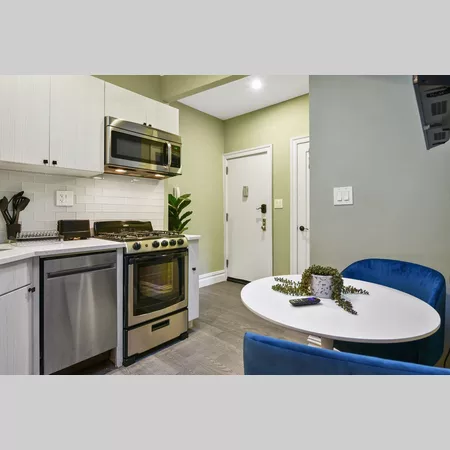 Coliving in East Village - Manhattan, New York