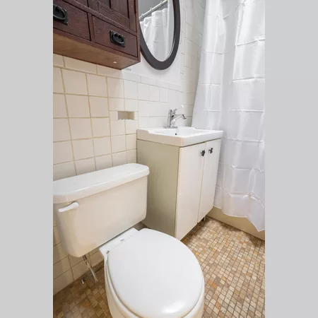 Studio Apartment for rent in Mount Pleasant - Washington Northwest, Washington DC