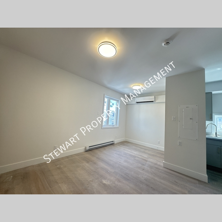 Studio Apartment for rent in Hintonburg - Central Ottawa, Ottawa