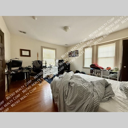 5 bedrooms apartment for rent in Brighton - Boston, Boston