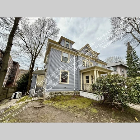 5 bedrooms apartment for rent in Brighton - Boston, Boston