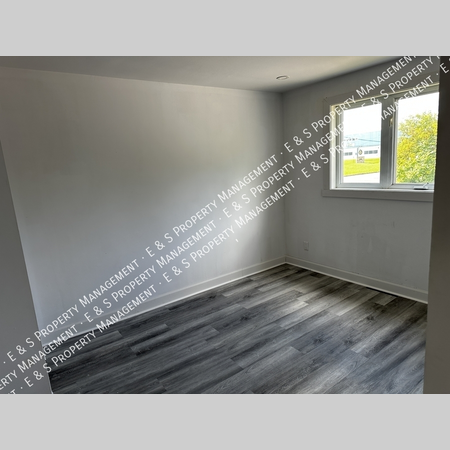 3 bedrooms apartment for rent in Vanier - East Ottawa, Ottawa