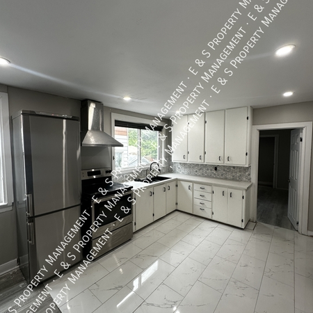 3 bedrooms apartment for rent in Vanier - East Ottawa, Ottawa