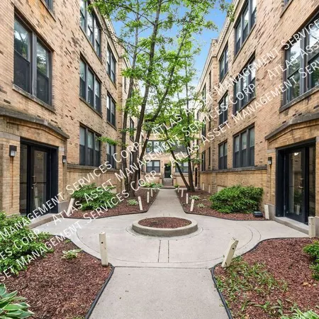 2 bedrooms apartment for rent in Woodlawn - South Side, Chicago