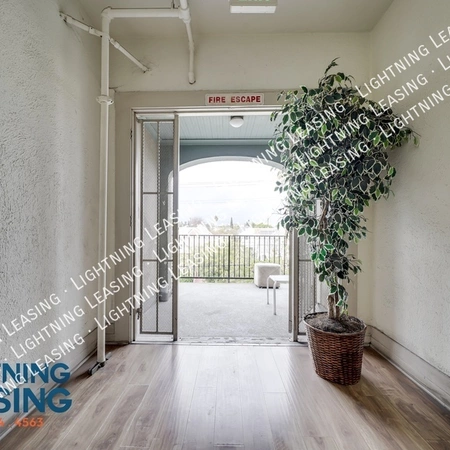 2 bedrooms apartment for rent in Pico Union - Central Los Angeles, Los Angeles