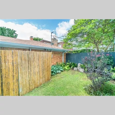 4 bedrooms apartment for rent in Northwest Dallas - Nw Dallas, Dallas