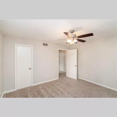 4 bedrooms apartment for rent in Northwest Dallas - Nw Dallas, Dallas