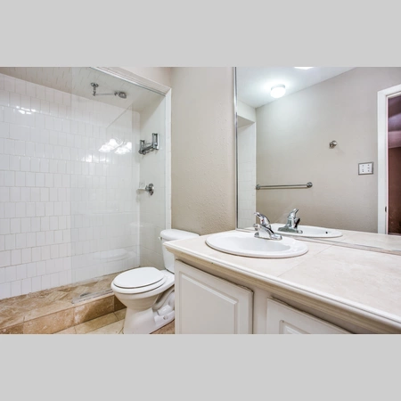 2 bedrooms apartment for rent in Northeast Dallas - Ne Dallas, Dallas