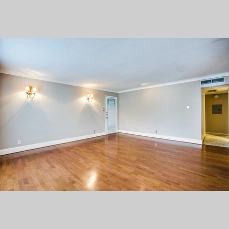 2 bedrooms apartment for rent in Northeast Dallas - Ne Dallas, Dallas