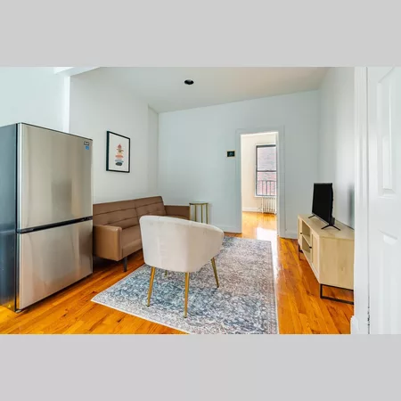 Coliving in East Village - Manhattan, New York