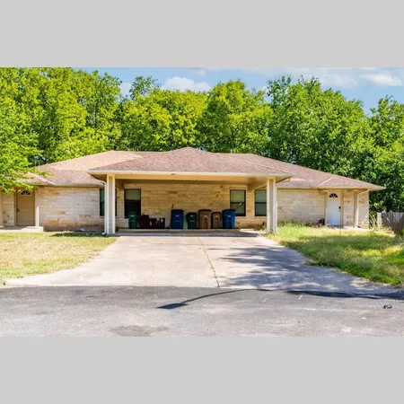 Coliving in Southeast Austin - South Austin, Austin