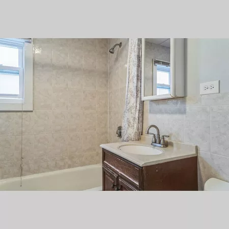 Coliving in Ward Two - Somerville, Boston