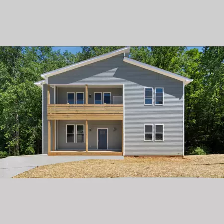 Coliving in Gastonia - West Charlotte, Charlotte