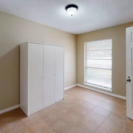 Coliving in Inner West Side - West SATX, San Antonio