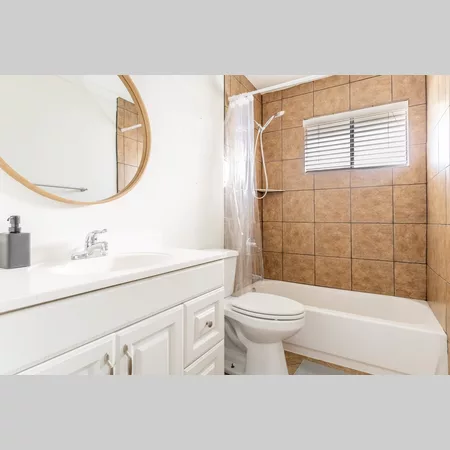 Coliving in North Austin Civic Association - North Austin, Austin