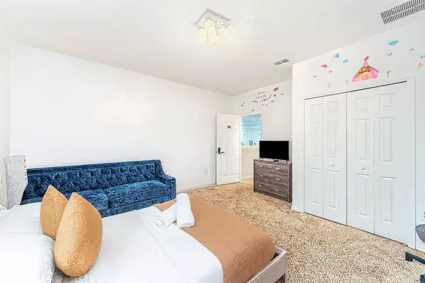 Coliving in Poinciana - South Orlando, Orlando