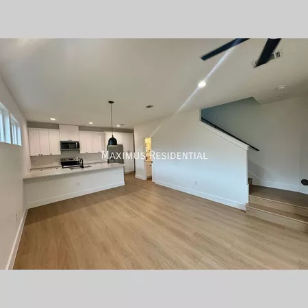 2 bedrooms apartment for rent in Windsor Park - East Austin, Austin