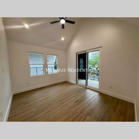 2 bedrooms apartment for rent in Windsor Park - East Austin, Austin