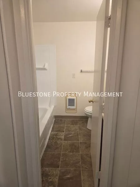 2 bedrooms apartment for rent in Glenfair - East Portland, Portland