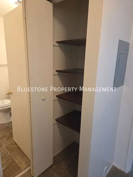 2 bedrooms apartment for rent in Glenfair - East Portland, Portland