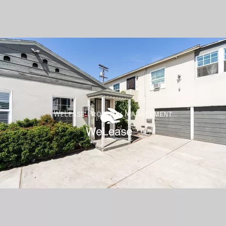 2 bedrooms apartment for rent in Talmadge - Inland, San Diego