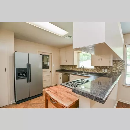 3 bedrooms apartment for rent in Willowbend - Sw Houston, Houston