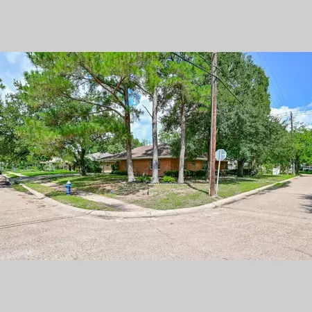 3 bedrooms apartment for rent in Willowbend - Sw Houston, Houston