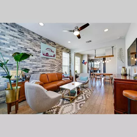 3 bedrooms apartment for rent in Crestview - North Central Austin, Austin