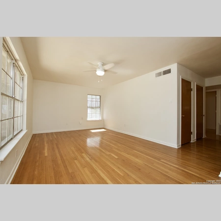 3 bedrooms apartment for rent in Alamo Heights - Central SATX, San Antonio