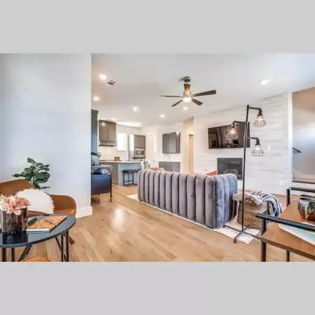 3 bedrooms apartment for rent in Old East Dallas - Ne Dallas, Dallas