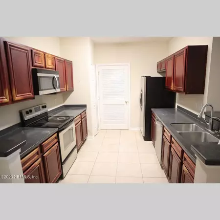 2 bedrooms apartment for rent in Deerwood - Southside, Jacksonville