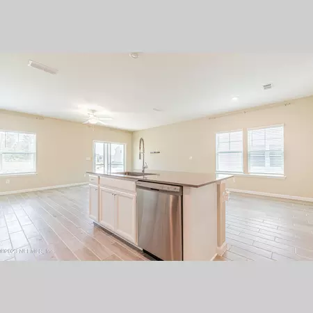 3 bedrooms apartment for rent in Crystal Springs - Westside, Jacksonville