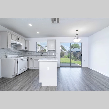 3 bedrooms apartment for rent in Garrison Park - South Austin, Austin
