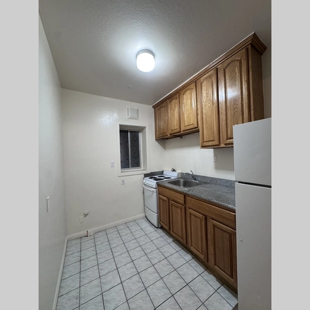 2 bedrooms apartment for rent in Chinatown SF - San Francisco, San Francisco
