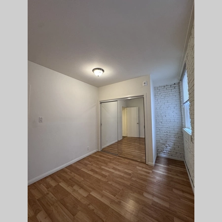 2 bedrooms apartment for rent in Chinatown SF - San Francisco, San Francisco