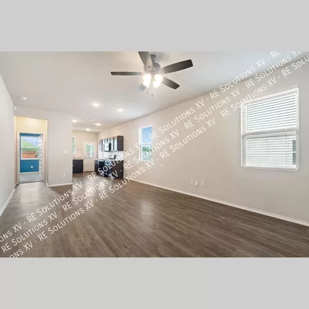 3 bedrooms apartment for rent in South Southwest - South SATX, San Antonio