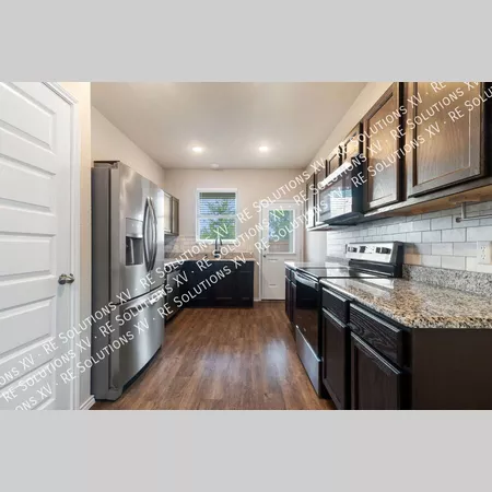 3 bedrooms apartment for rent in South Southwest - South SATX, San Antonio