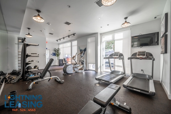 2 bedrooms apartment for rent in Valley Village - San Fernando Valley, Los Angeles