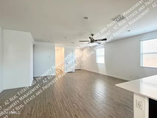 4 bedrooms apartment for rent in North Gateway - Phoenix, Phoenix
