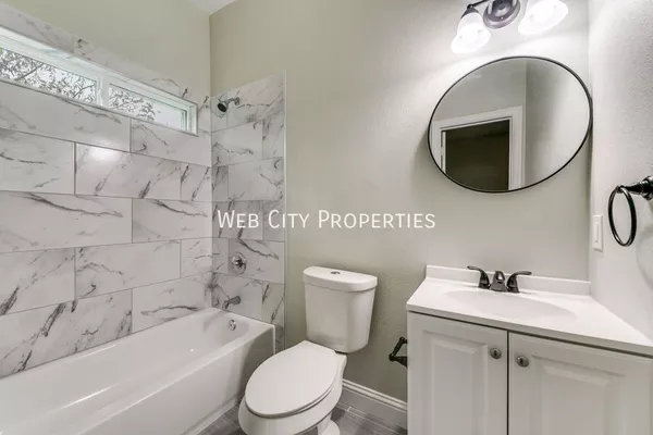 3 bedrooms apartment for rent in Cedar Crest - Se Dallas, Dallas