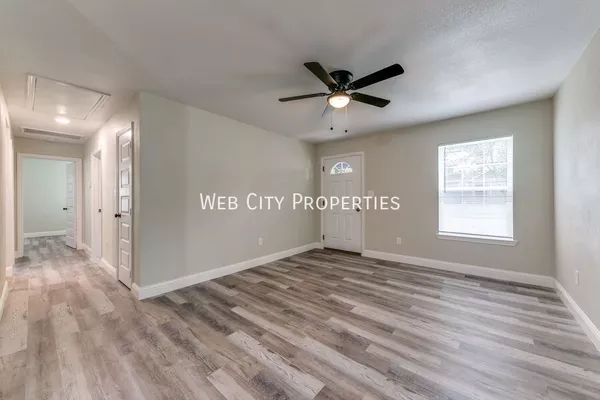 3 bedrooms apartment for rent in Cedar Crest - Se Dallas, Dallas