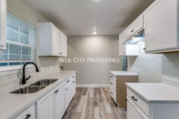 3 bedrooms apartment for rent in Cedar Crest - Se Dallas, Dallas