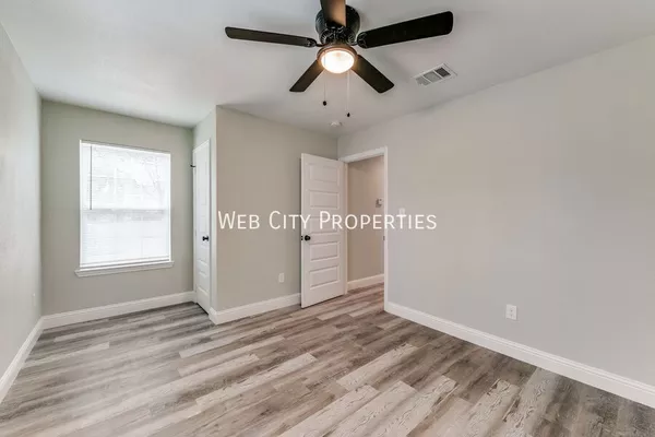 3 bedrooms apartment for rent in Cedar Crest - Se Dallas, Dallas