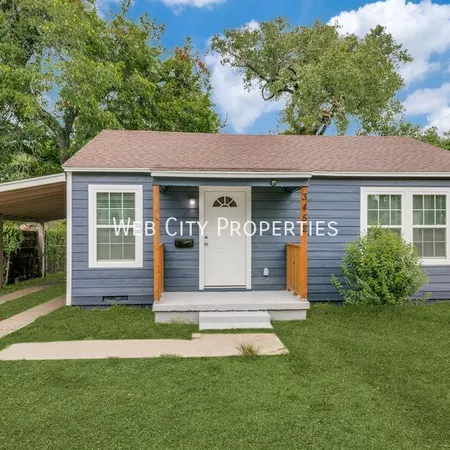 3 bedrooms apartment for rent in Cedar Crest - Se Dallas, Dallas