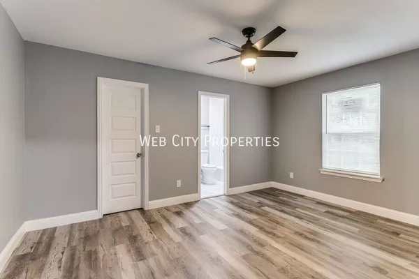 3 bedrooms apartment for rent in Bonton - Se Dallas, Dallas